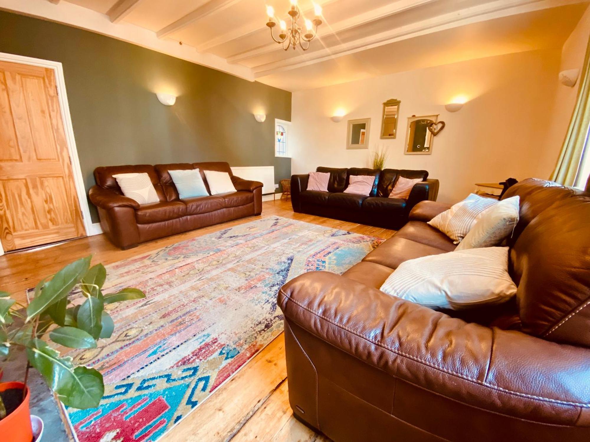 Sanders Yard Guest house 3*